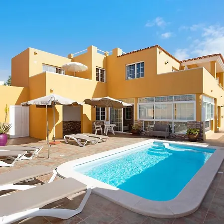 Casa Paco 4 * קוסטה קלמה